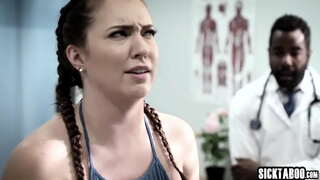 Hot babe Maddy O Reilly walifurahia hardcore fucking pussy