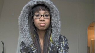 پیاری ایشیائی نوجوان footjob