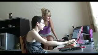 In potem kolega ima njegovo gumb