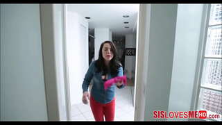 SisLovesMeHD - بڑی قدرتی چھاتی کے قدم بہن کے ارد گرد کھیلنے کے پی او وی