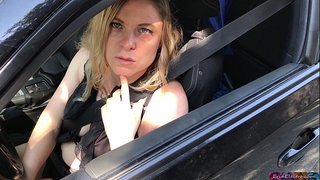 Blonde nimmt fremden und fickt zurück zu Ihrem Platz