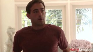 ���ুন্দরি সেক্সি মহিলার, ফিড, তার গুদ থেকে Stepnephew