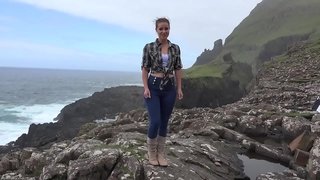 ���ತ್ತಮ ಹುಡುಗಿ