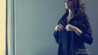 Silvia Saige &amp;amp; Serene Siren kuwa moto ngono