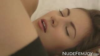 ���ੱਡੇ months ago ਵਾਲੀ ਕੱਲੇ ਚੂਤ ਮਲਕੇ