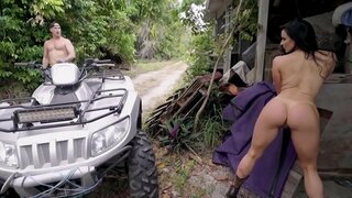 BANGBROS - Ukusanyaji wa Ajabu Wa Cougar Porn Nyota Smokin&#039; Hot Babe Kendra Tamaa (1 3)